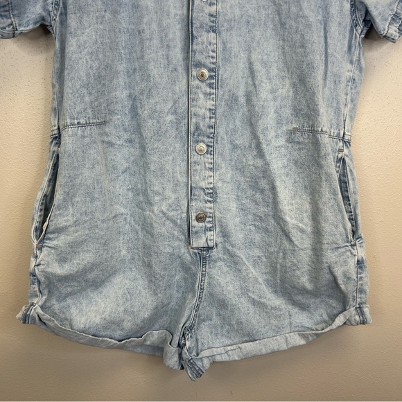 Free People We The Free Womens S Denim Romper Cotton Pockets Snap Buttons Boho - Picture 5 of 14